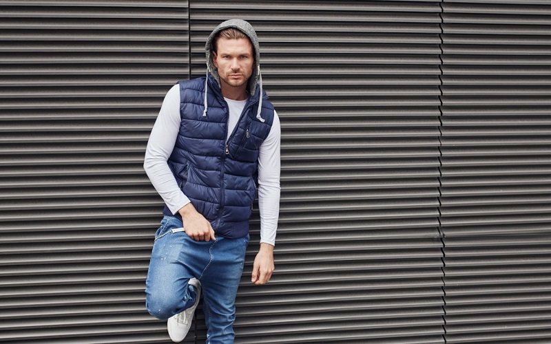 Eleganckie kamizelki – jesienny trend