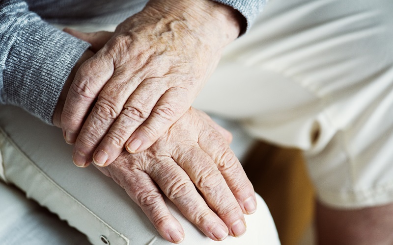 Zareagował i pomógł 85-latce