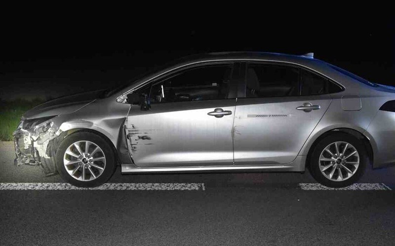 Jechał slalomem, potem uderzył w autokar