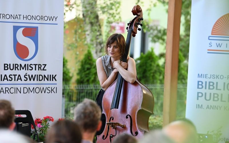 Muzyczna podróż z Helene Glüxam (foto)